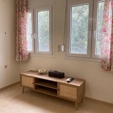 Eukalyptos 3bd With Yard In Chersonisos * Херсониссос